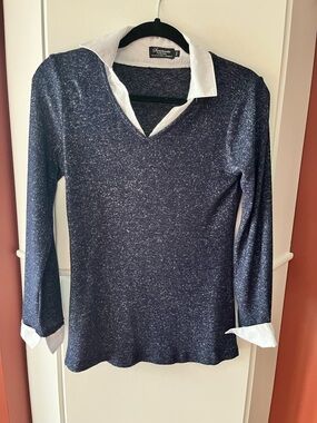 Navy Layered-Look V-Neck Top with White Collar